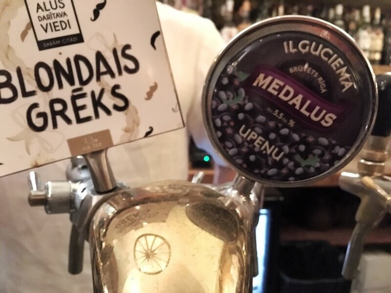 Tap: Medalus black currant beer