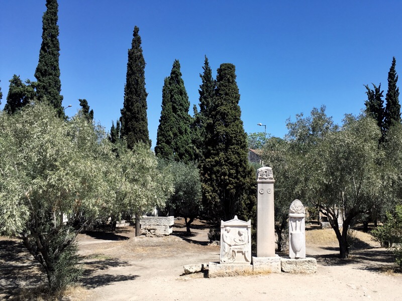 Memorials hidden in the trees